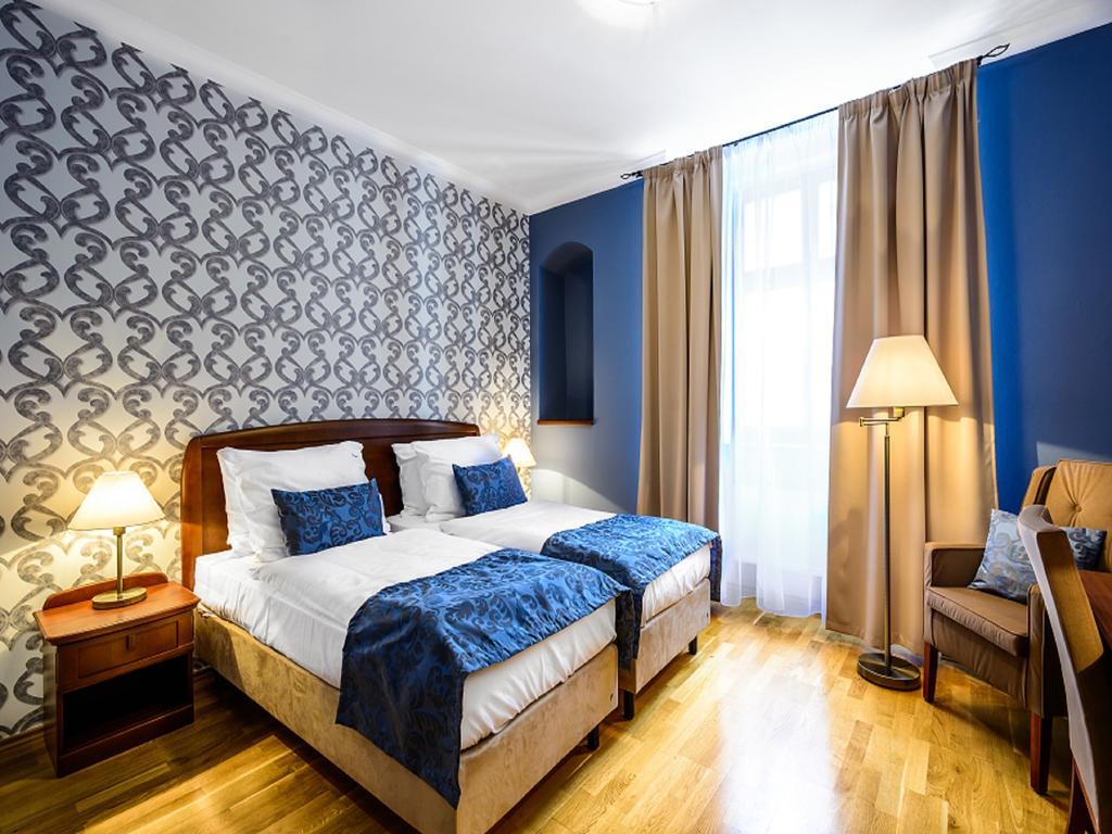 Hotel Alexander Stříbro Habitación foto