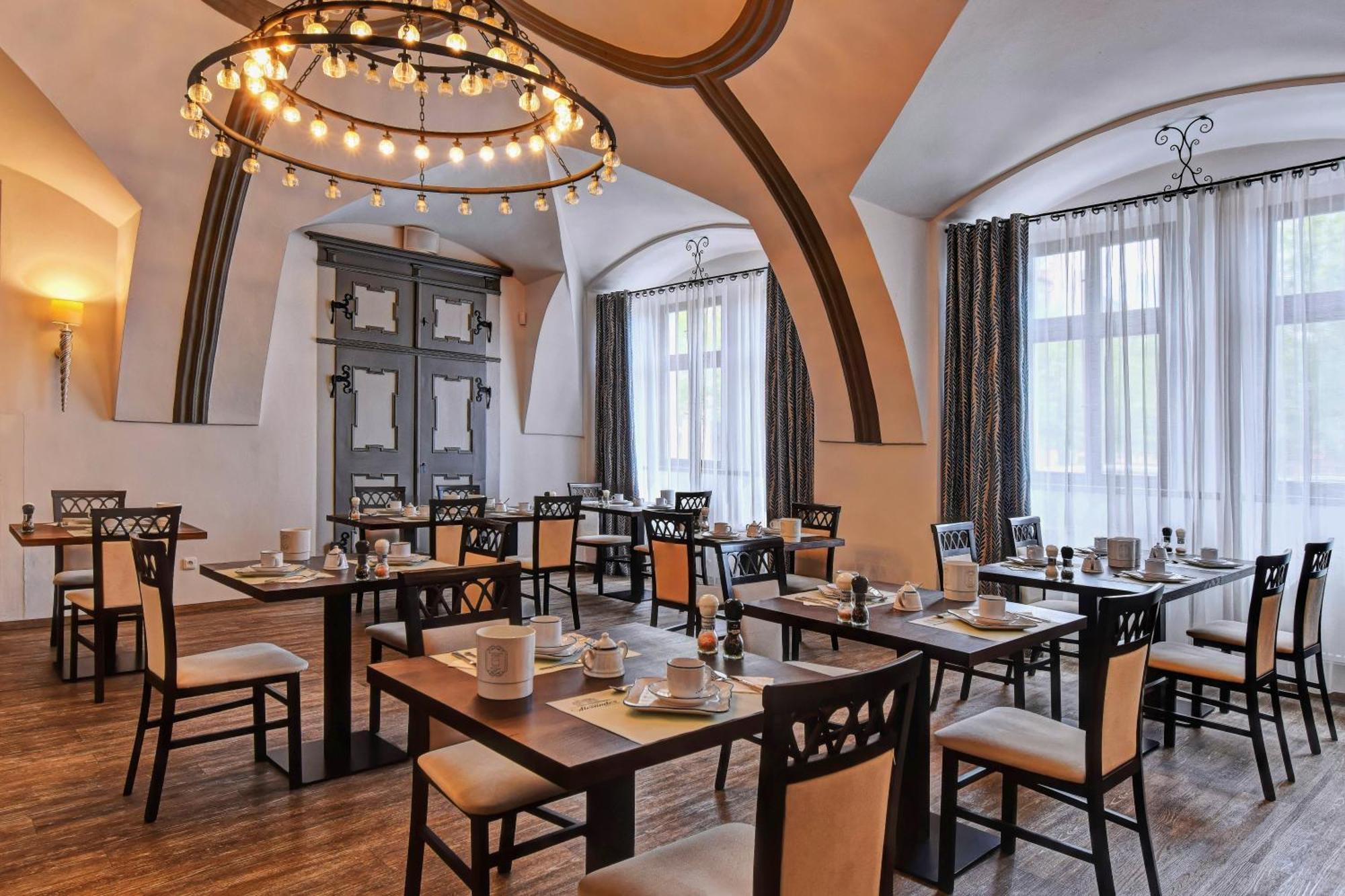 Hotel Alexander Stříbro Exterior foto